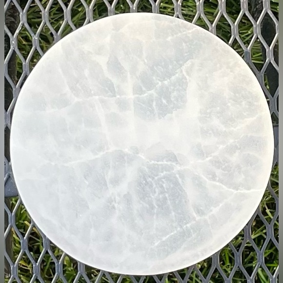 Large 6” Etched Tree of Life Round Selenite Charger - 1 Pound 15 Ounces New - Picture 2 of 2